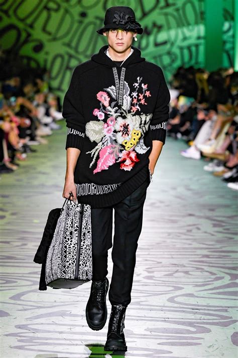 dior stussy runway|dior men's fashion show.